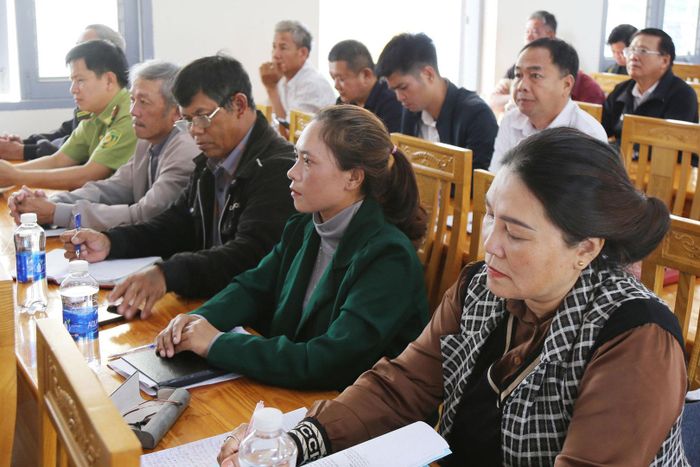 Nhiều vấn đề trong đời sống, cũng như liên quan đến lĩnh vực kinh tế - xã hội được đông đảo cử tri xã Hiệp Thạnh quan tâm