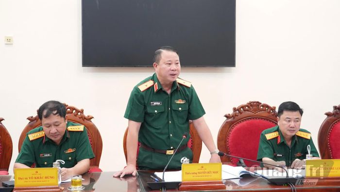 Đồng chí Thiếu tướng Nguyễn Hữu Ngọc, Tư lệnh Binh đoàn 12 đề xuất triển khai các dự án - Ảnh: Q.V