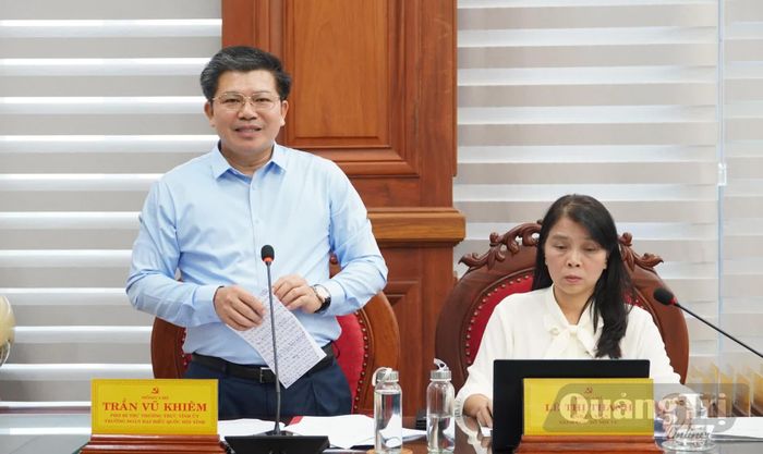 Đồng chí Trần Vũ Khiêm, Phó Bí thư Thường trực Tỉnh ủy phát biểu tại buổi làm việc - Ảnh: Q.V
