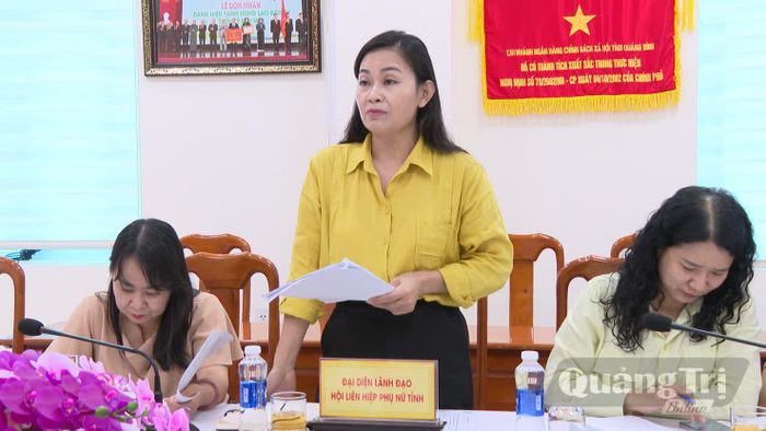 Đại diện lãnh đạo Hội Liên hiệp Phụ nữ tỉnh phát biểu tại hội nghị - Ảnh: K.H