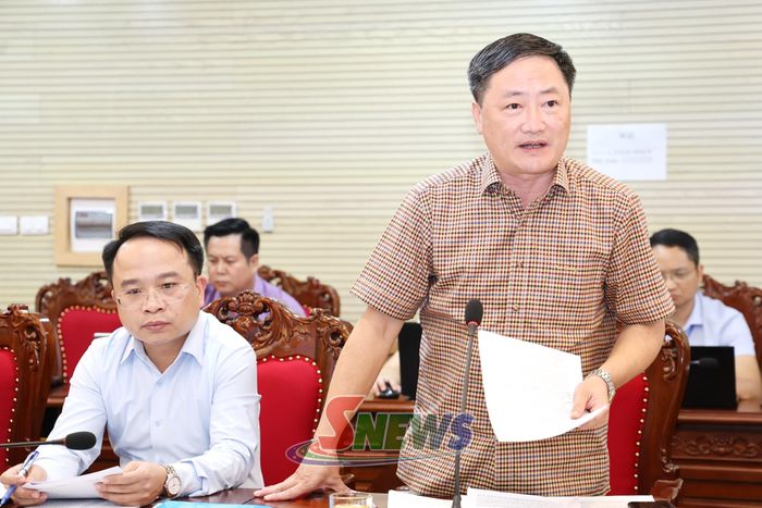 Lãnh đạo Sở Tài chính phát biểu ý kiến.