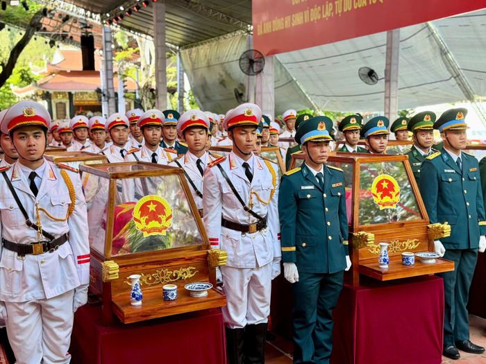 Theo phương án tổ chức, sau lễ truy điệu, từng hài cốt liệt sĩ được đặt trong tiểu quách, bảo vệ bằng lồng kính và phủ Quốc kỳ, được che ô đen trước khi đưa lên xe vận chuyển về Nghĩa trang Liệt sĩ TP.HCM.