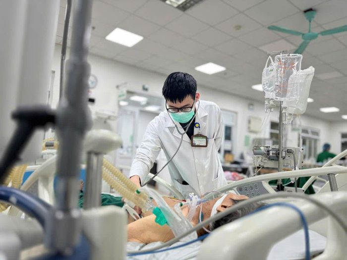 Bệnh nhân suy hô hấp vì mắc cúm A.