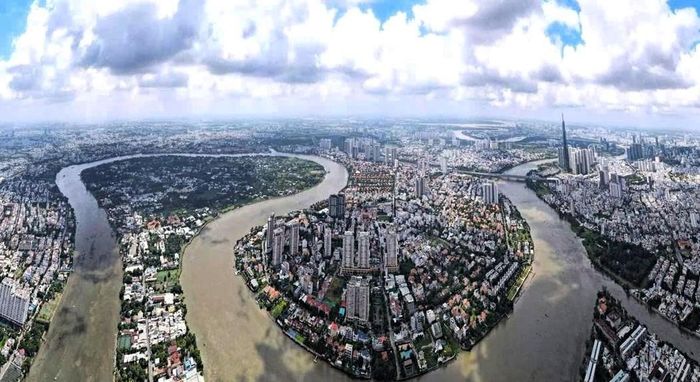 Đô thị TP.HCM quanh sông Sài Gòn.