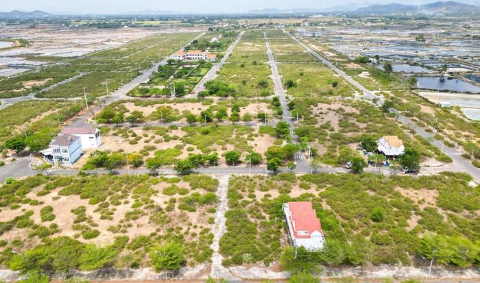 UBND tỉnh Khánh Hòa phân cấp quản lý xây dựng, tăng thẩm quyền cho cấp xã.