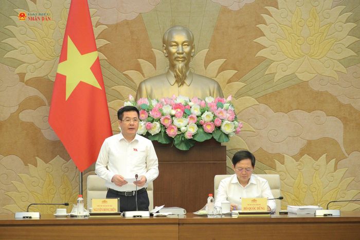 Phó Chủ tịch Quốc hội Nguyễn Hồng Diên phát biểu khai mạc cuộc làm việc