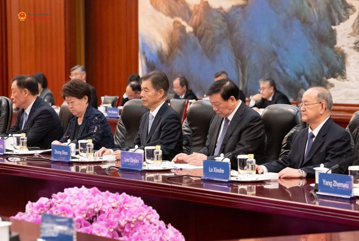 Các đại biểu Trung Quốc tham dự hội đàm