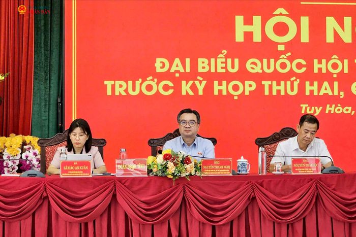 Đoàn ĐBQH tỉnh Đắk Lắk lắng nghe các ý kiến kiến nghị của cử tri