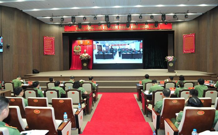 Quang cảnh hội nghị.