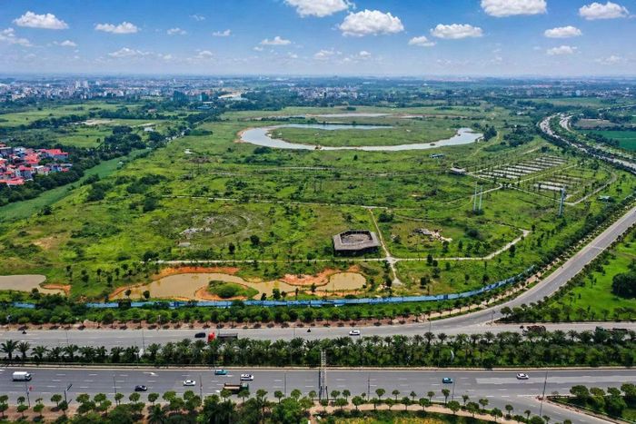 Hà Nội xác định việc thúc đẩy tiến độ dự án là nhiệm vụ trọng tâm trong những tháng cuối năm. Ảnh: Phạm Hùng