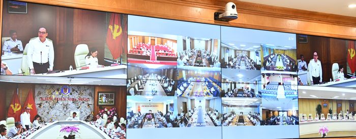 Hội nghị được tổ chức theo hình thức trực tiếp kết hợp với trực tuyến. Ảnh: N.Lộc
