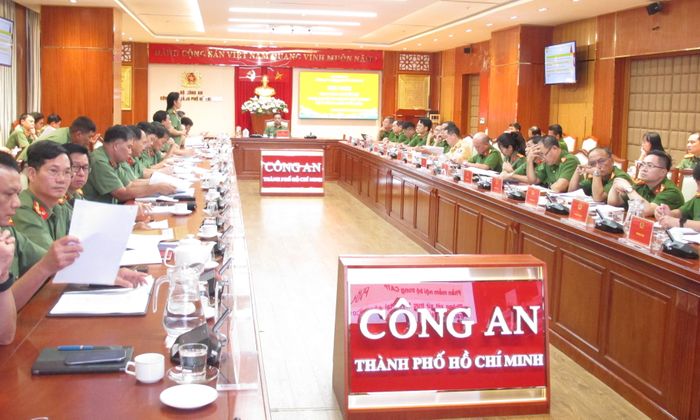 Quang cảnh hội nghị