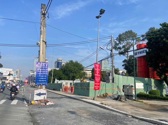 Khu vực ga ngầm tại công viên Tao Đàn chuẩn bị hạn chế lưu thông để phục vụ thi công