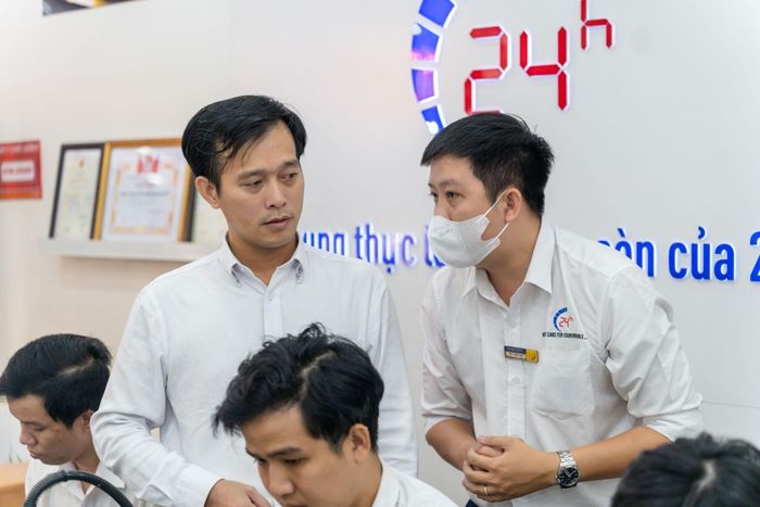 Thầy Phước: “Điều quan trọng nhất là khả năng tự giải quyết vấn đề”.