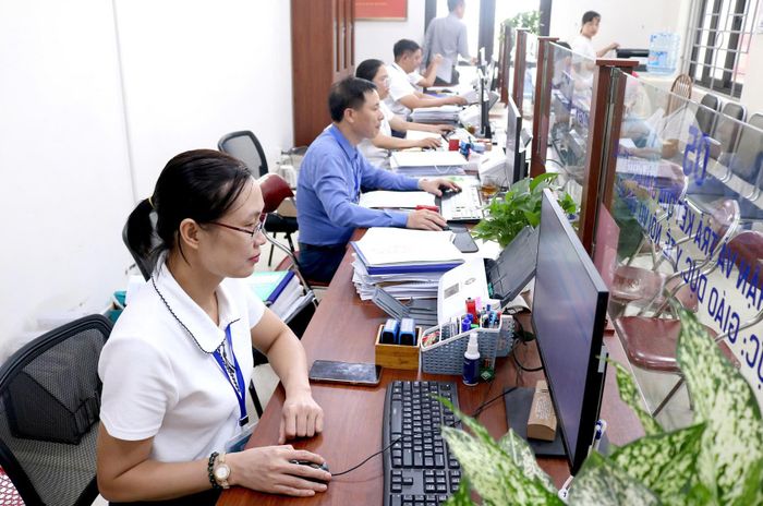 Công tác cải cách hành chính hướng tới mục tiêu nâng cao chất lượng phục vụ người dân và doanh nghiệp. Ảnh L.Thắm