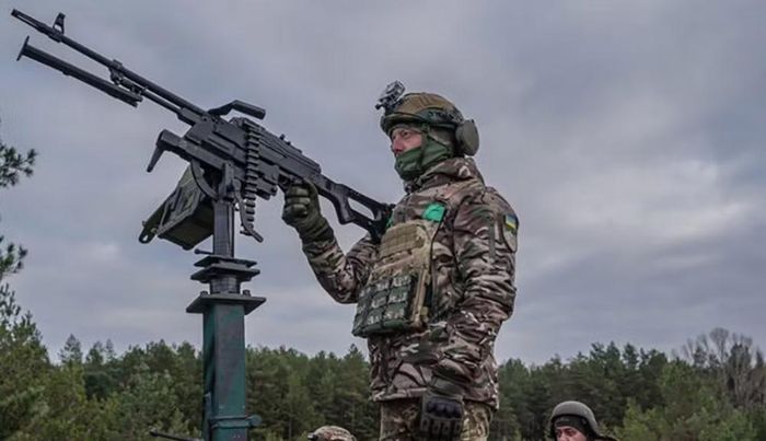 Nếu Washington thực sự đình chỉ hỗ trợ, năng lực phòng thủ của Ukraine có thể chịu tác động đáng kể.