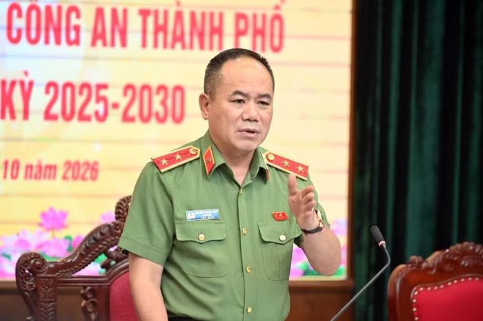 Trung tướng Nguyễn Thanh Tùng, Bí thư Đảng ủy, Giám đốc CATP chỉ đạo rất cụ thể về việc xây dựng các nghị quyết chuyên đề