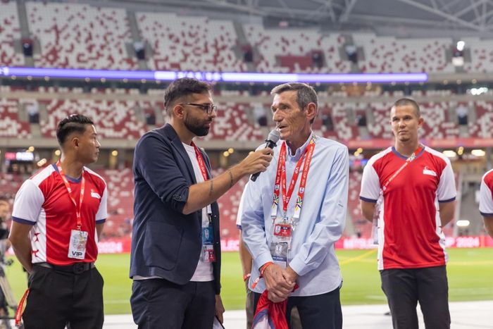  Theo Abramovic, nếu CLB sử dụng quá nhiều ngoại binh, cơ hội phát triển của cầu thủ nội và nguồn tuyển chọn cho đội tuyển quốc gia đều bị ảnh hưởng. 
