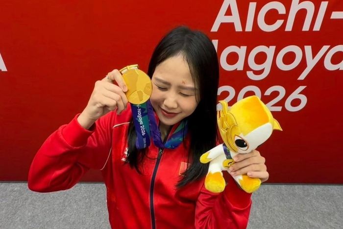 Sau 5-10 năm nữa, Khánh Ly mong có thể tự hào rằng cô đã sống hết mình với tuổi trẻ và nỗ lực, không bỏ cuộc trước những giai đoạn khó khăn.
