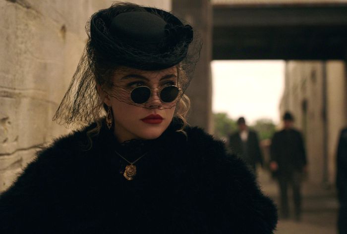  Cathy Ames (Florence Pugh thủ vai) là phản diện đáng sợ nhất trong văn học. Ảnh: Netflix.