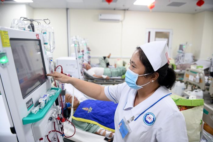  Các bệnh viện liên tục tuyển dụng. Ảnh: Duy Hiệu.