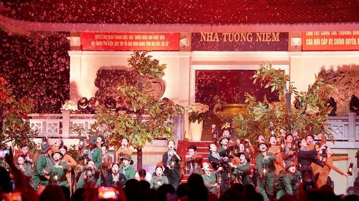 Các tiết mục tại chương trình nghệ thuật “Khúc tri ân”