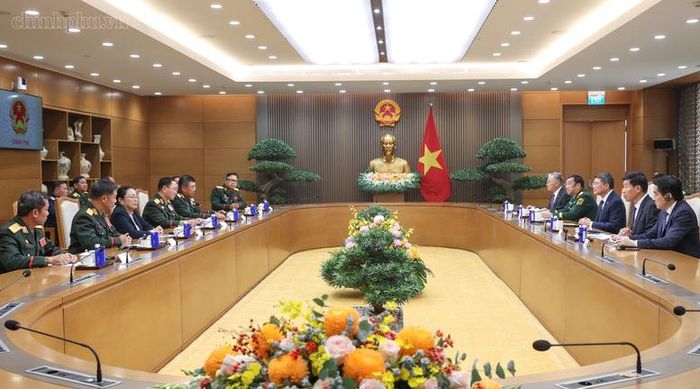 Thủ tướng Chính phủ nhấn mạnh hợp tác quốc phòng - an ninh là một trụ cột quan trọng của quan hệ song phương - Ảnh: chinhphu.vn/Nhật Bắc
