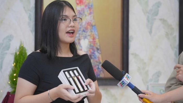 Em Hồ Ngọc Phương Anh, đồng sáng lập dự án SẮC. (Ảnh: Ban tổ chức cung cấp)
