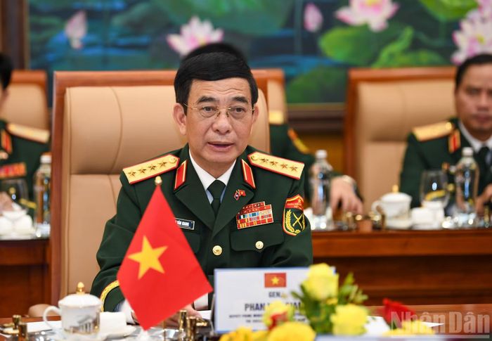 Đại tướng Phan Văn Giang tại hội đàm. (Ảnh: THẾ ĐẠI)