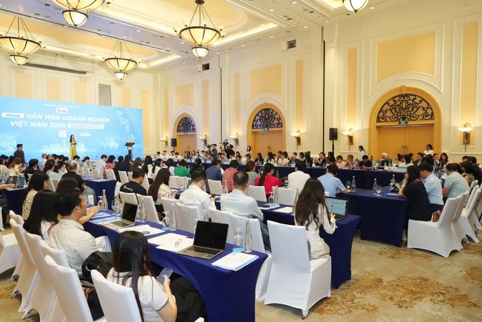 Diễn đàn thu hút sự quan tâm của đông đảo chuyên gia và doanh nghiệp.