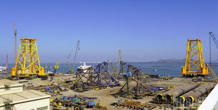 Thi công chân đế điện gió tại PTSC vào năm 2024. (Ảnh: LÊ ĐÌNH THÌN)