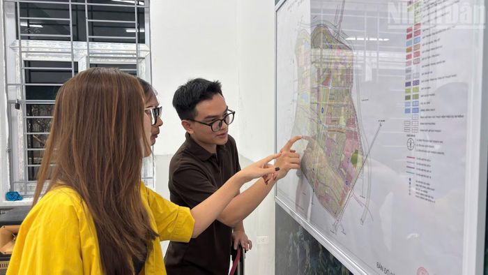 Việc công khai dự thảo quy hoạch giúp người dân nắm rõ định hướng phát triển đô thị và đóng góp ý kiến hoàn thiện đồ án.