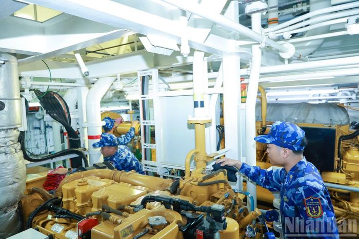 Duy trì chất lượng bảo quản, bảo dưỡng vũ khí, trang bị kỹ thuật. (Ảnh: ĐỨC TĨNH)