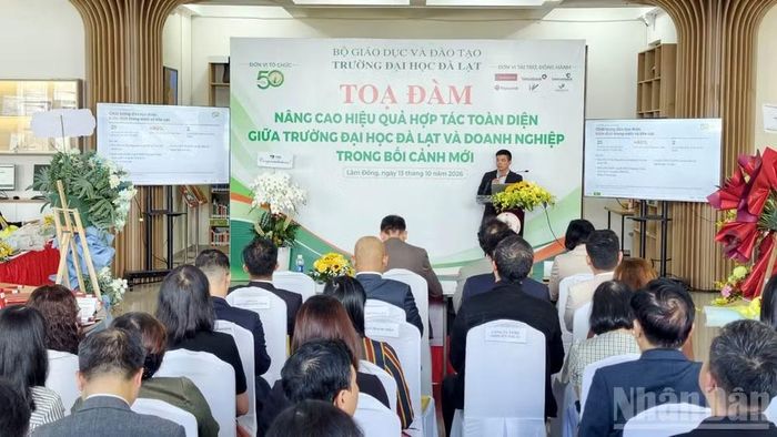 Quang cảnh tọa đàm. (Ảnh: BẢO VĂN)