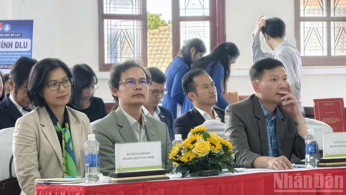 Đại biểu tham dự tọa đàm. (Ảnh: BẢO VĂN)