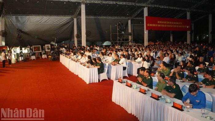 Quang cảnh chương trình.