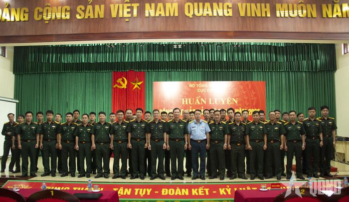  Các đại biểu dự khai mạc lớp huấn luyện.