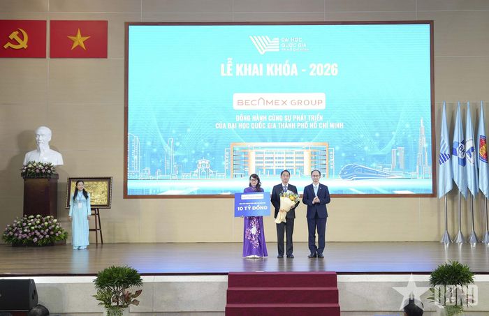 Đại học Quốc gia TP Hồ Chí Minh tiếp nhận đóng góp hỗ trợ của các đơn vị. 