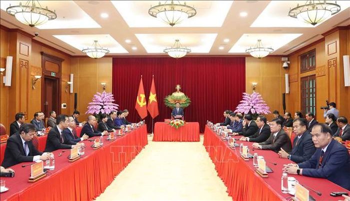 Quang cảnh buổi tiếp.