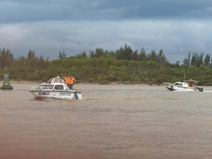 Các học viên tham gia thực hành tại lớp đào tạo