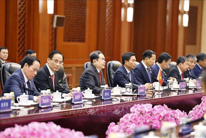  Chủ tịch Quốc hội Trần Thanh Mẫn phát biểu tại cuộc hội đàm và đồng chủ trì Phiên họp lần thứ 2 Ủy ban hợp tác giữa Quốc hội Việt Nam và Nhân đại toàn quốc Trung Quốc. Ảnh: TTXVN 