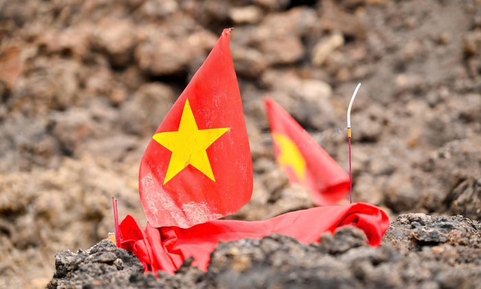  Khi còn thông tin là còn hy vọng đón các anh, các chị trở về... 