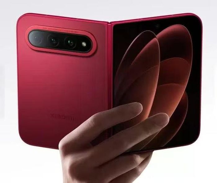 Xiaomi 18 Fold là smartphone mạnh nhất trên AnTuTu trong tháng 9 vừa qua