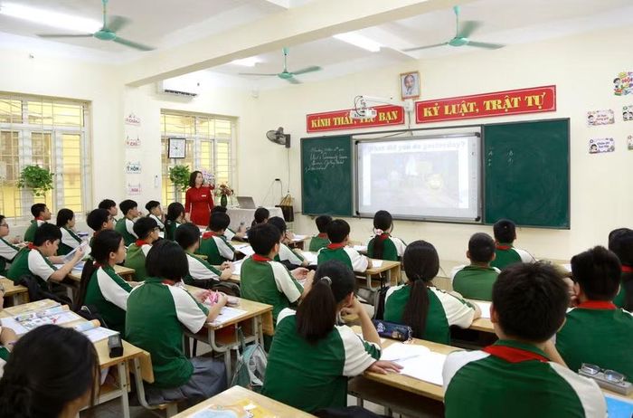 Học sinh Trường THCS Quang Trung (phường Phố Hiến, tỉnh Hưng Yên) trong giờ học. Ảnh: Đinh Chiến