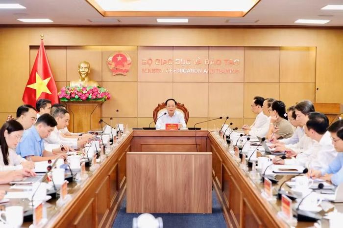 Ông Trịnh Văn Quyết, Ủy viên Bộ Chính trị, Bí thư Trung ương Đảng, Trưởng Ban Tuyên giáo Trung ương chủ trì Hội nghị.