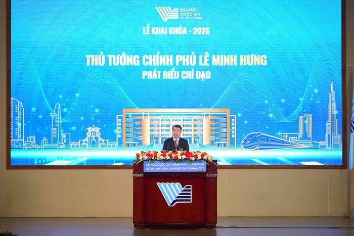Thủ tướng Chính phủ Lê Minh Hưng phát biểu chỉ đạo tại lễ khai khóa năm 2026 của Đại học Quốc gia TPHCM. Ảnh: NTCC.