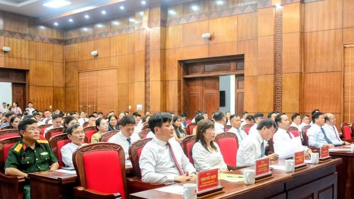 Các đại biểu tham dự Hội nghị.