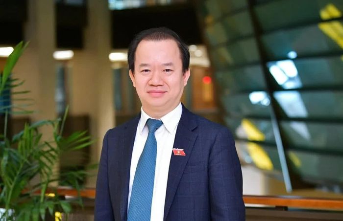 PGS. TS. Bùi Hoài Sơn. (Nguồn: Quốc hội)