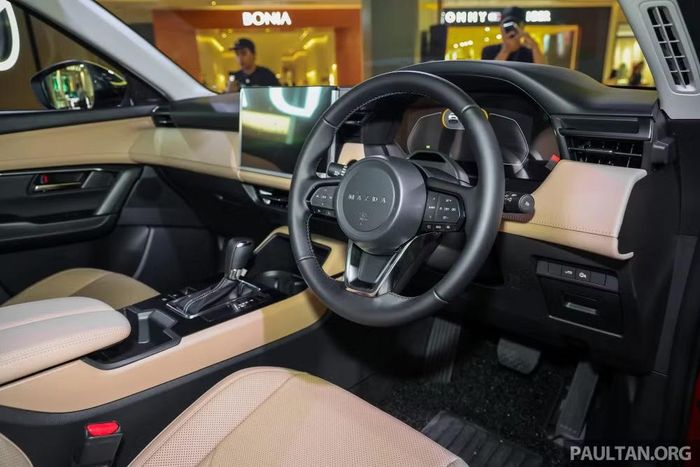 Thiết kế khoang lái Mazda CX-5 2026 tại thị trường Malaysia - Ảnh: Paultan