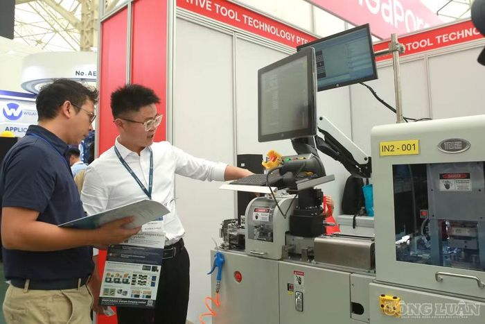 Trong đó, MTA Hanoi 2026 là triển lãm chuyên ngành về cơ khí chính xác và sản xuất chế tạo, được tổ chức với thông điệp “Rise to Precision – Vươn tầm chính xác”.